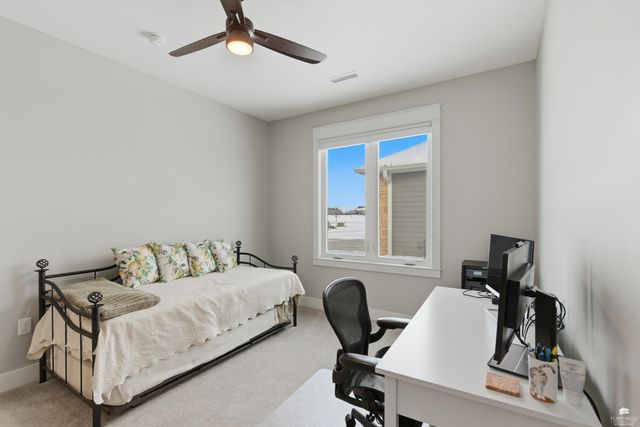 2118 Royal Ridge Circle, Manhattan, KS 66503