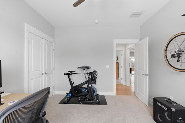 2118 Royal Ridge Circle, Manhattan, KS 66503