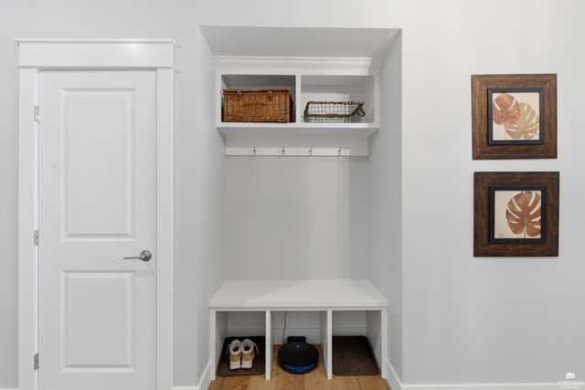 2118 Royal Ridge Circle, Manhattan, KS 66503