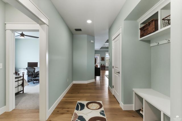 2118 Royal Ridge Circle, Manhattan, KS 66503