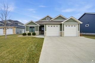 2118 Royal Ridge Circle, Manhattan, KS 66503