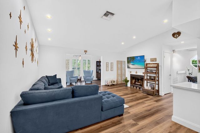 5064 Heatherhill Lane 2208, Boca Raton, FL 33486