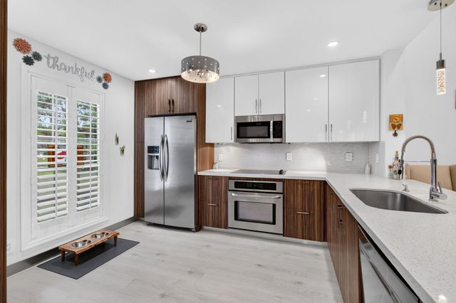 5064 Heatherhill Lane 2208, Boca Raton, FL 33486