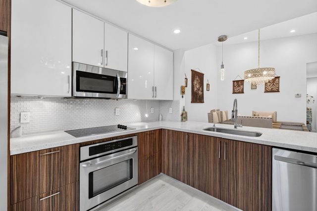 5064 Heatherhill Lane 2208, Boca Raton, FL 33486