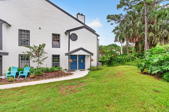 5064 Heatherhill Lane 2208, Boca Raton, FL 33486