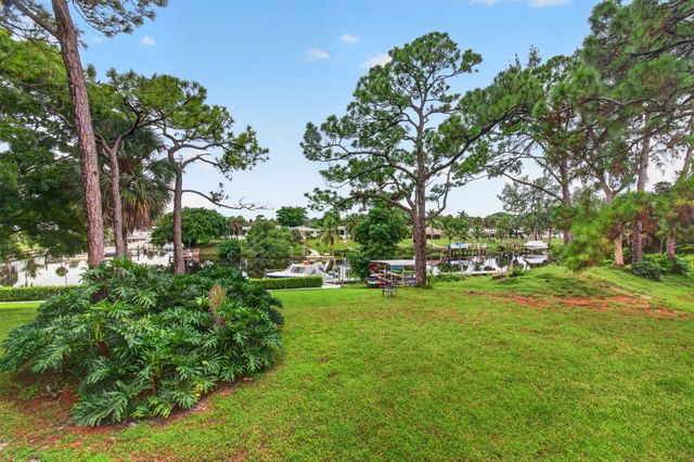 5064 Heatherhill Lane 2208, Boca Raton, FL 33486