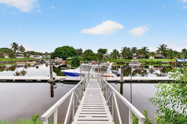 5064 Heatherhill Lane 2208, Boca Raton, FL 33486