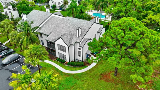 5064 Heatherhill Lane 2208, Boca Raton, FL 33486