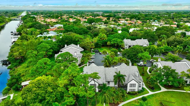 5064 Heatherhill Lane 2208, Boca Raton, FL 33486