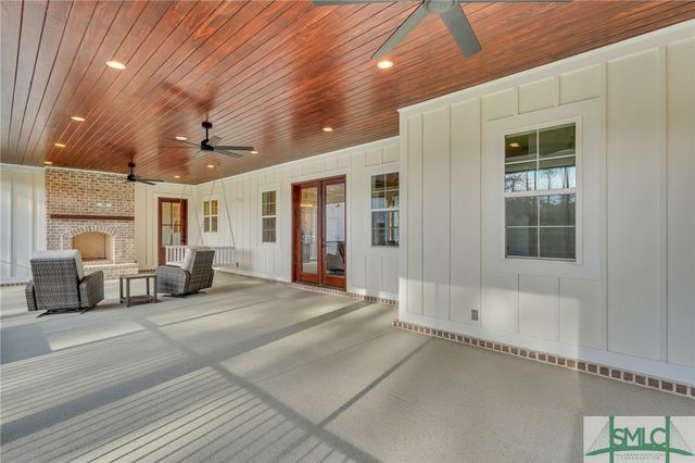 126 Carapace Court, Richmond Hill, GA 31324