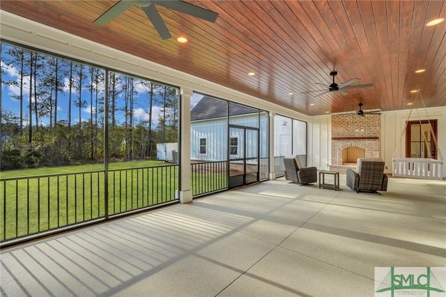 126 Carapace Court, Richmond Hill, GA 31324