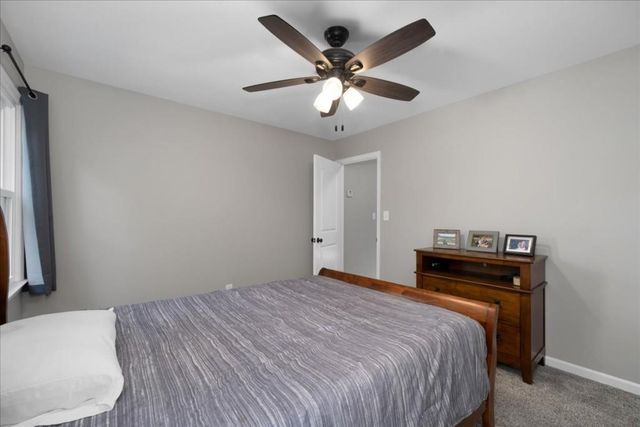 5654 Brookstone NW Drive, Acworth, GA 30101