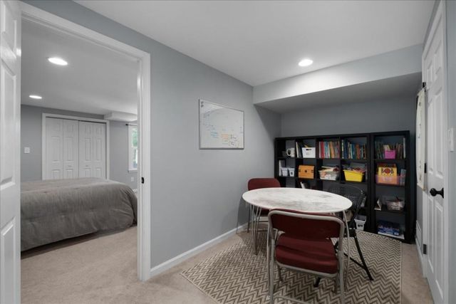 5654 Brookstone NW Drive, Acworth, GA 30101