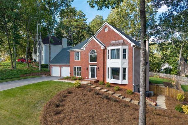 5654 Brookstone NW Drive, Acworth, GA 30101