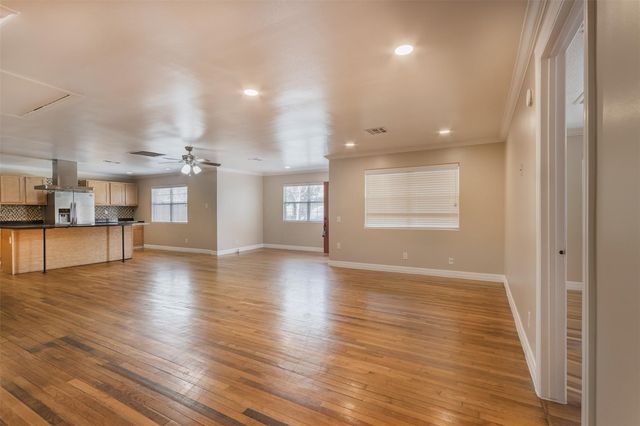 2098 Harland Drive, Houston, TX 77055