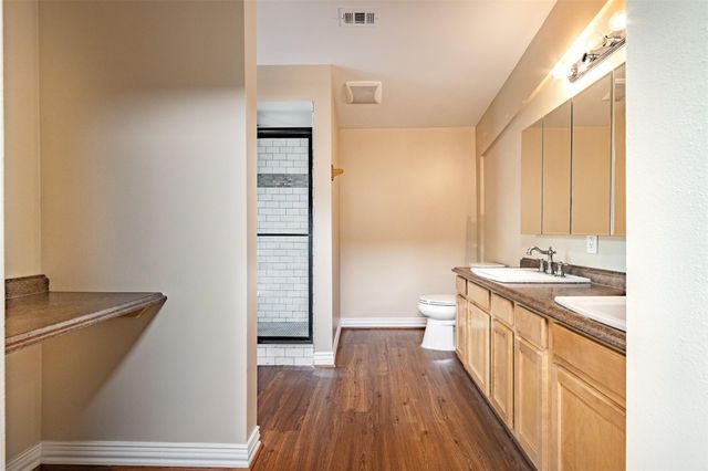 2098 Harland Drive, Houston, TX 77055