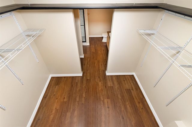 2098 Harland Drive, Houston, TX 77055