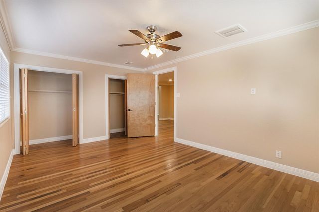 2098 Harland Drive, Houston, TX 77055