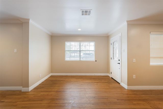 2098 Harland Drive, Houston, TX 77055