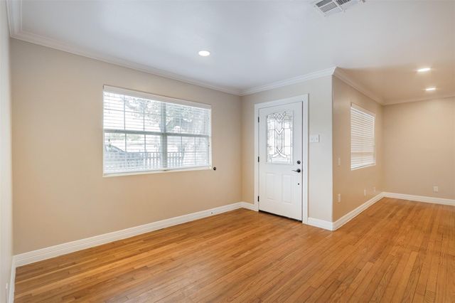 2098 Harland Drive, Houston, TX 77055