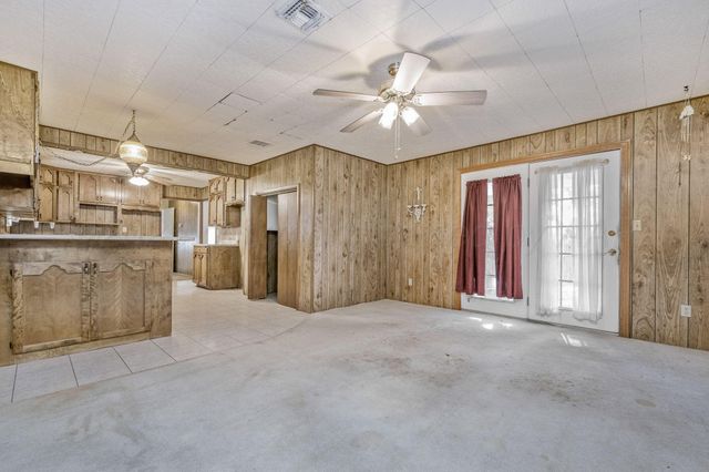 2133 HAMILTON Street, Pampa, TX 79065