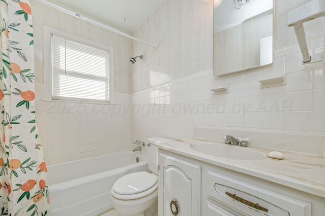 2133 HAMILTON Street, Pampa, TX 79065