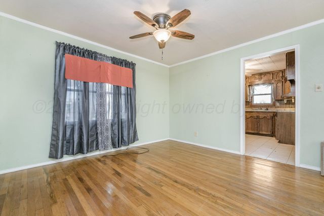 2133 HAMILTON Street, Pampa, TX 79065