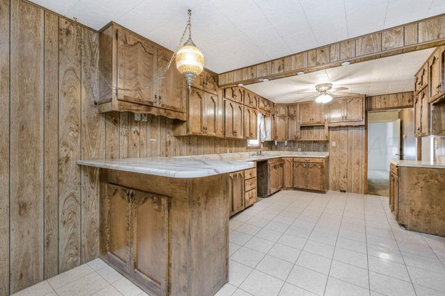 2133 HAMILTON Street, Pampa, TX 79065