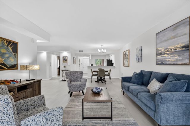 12547 Imperial Isle Drive 204, Boynton Beach, FL 33437