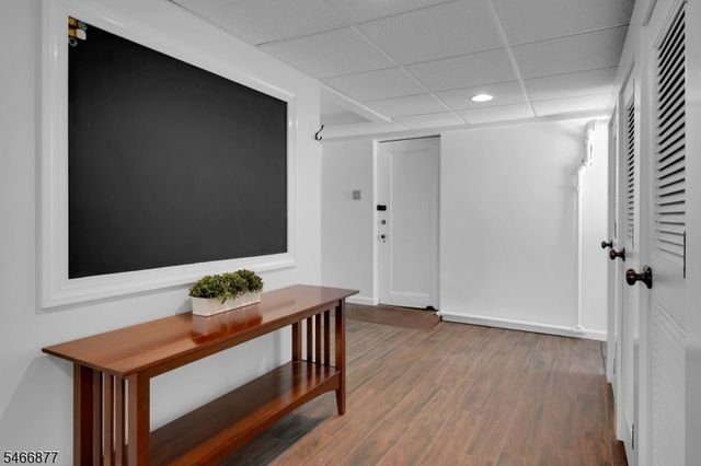 34 Bedford Rd, Summit City, NJ 07901