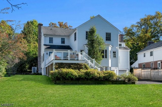 34 Bedford Rd, Summit City, NJ 07901