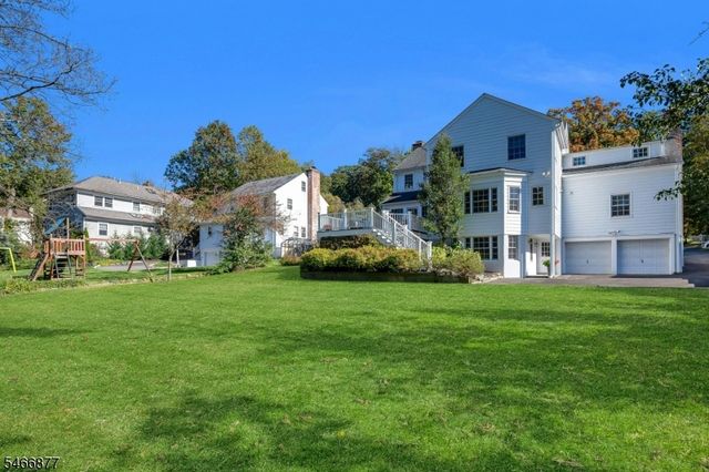 34 Bedford Rd, Summit City, NJ 07901