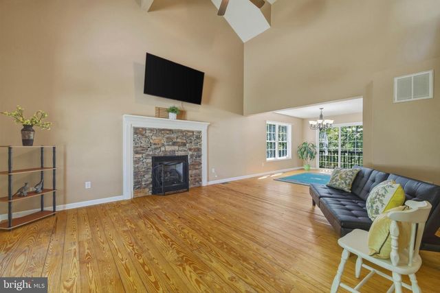 139 MAPLE AVE, Mount Jackson, VA 22842