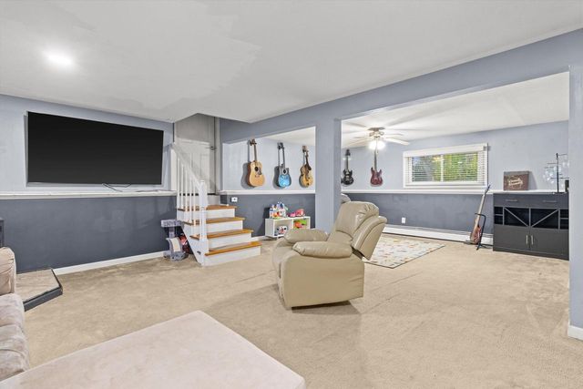 717 Roby ROAD, Stoughton, WI 53589