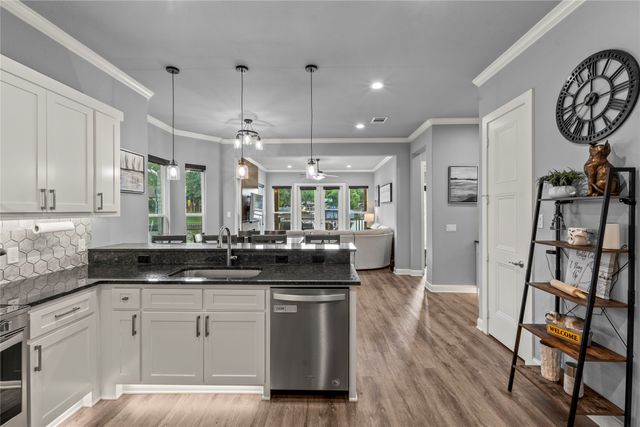 118 Marina Drive, Gun Barrel City, TX 75156
