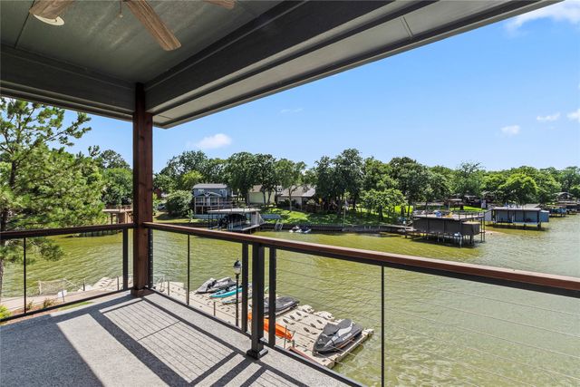 118 Marina Drive, Gun Barrel City, TX 75156