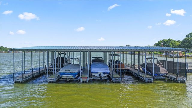118 Marina Drive, Gun Barrel City, TX 75156