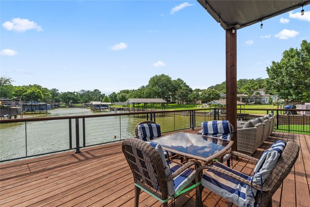 118 Marina Drive, Gun Barrel City, TX 75156