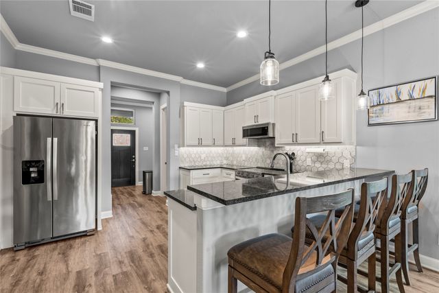118 Marina Drive, Gun Barrel City, TX 75156