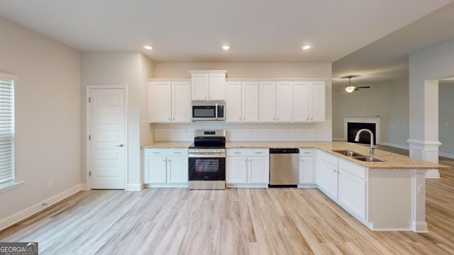 1021 Holiday Pass, Griffin, GA 30223