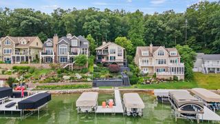 2280 Lane 105 Lake James, Angola, IN 46703