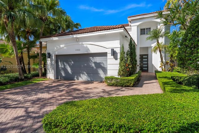 19522 NE 17th Ave, Miami, FL 33179