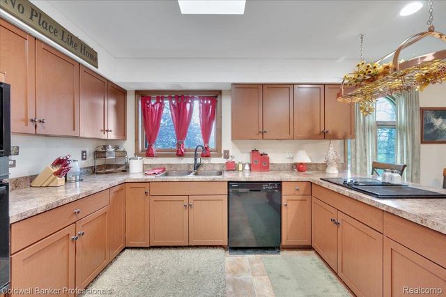 3305 Ludwig Road, Oxford Charter Township, MI 48371