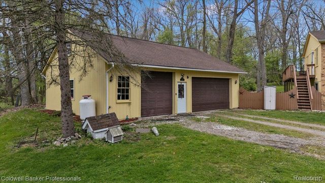 3305 Ludwig Road, Oxford Charter Township, MI 48371