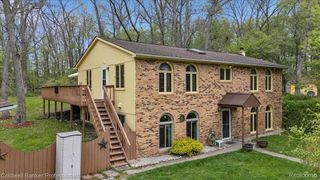 3305 Ludwig Road, Oxford Charter Township, MI 48371