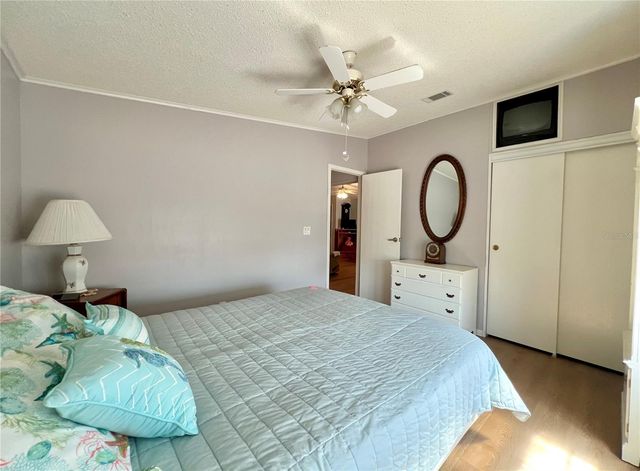 51 PINDO PALM STREET E, Largo, FL 33770