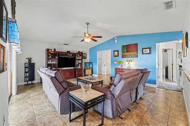 628 SIERRA CIRCLE, Davenport, FL 33837