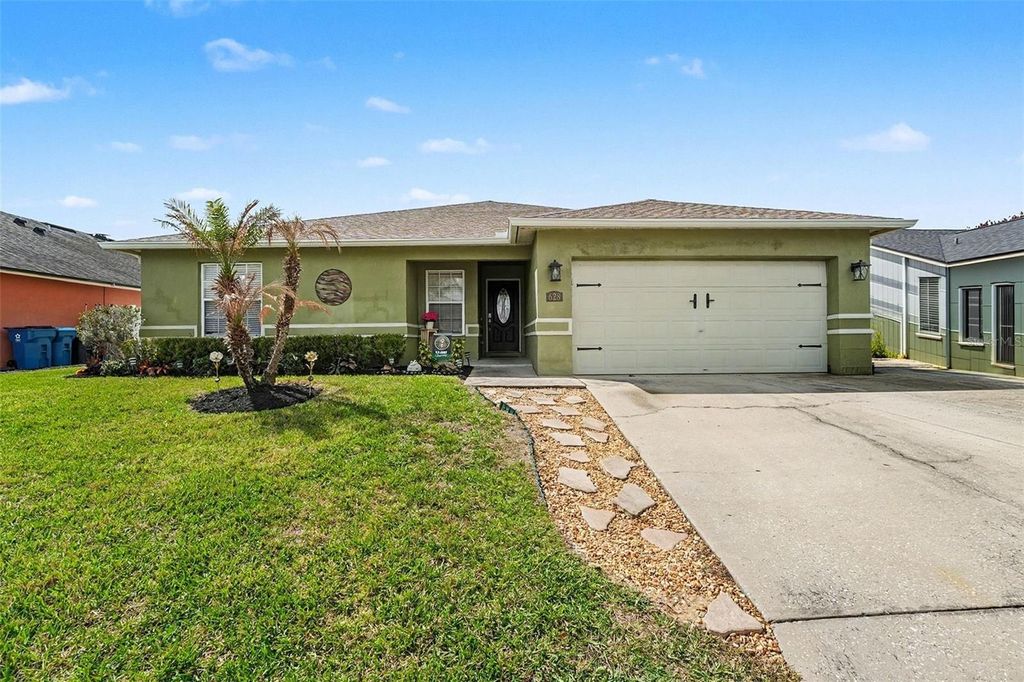 628 SIERRA CIRCLE, Davenport, FL 33837