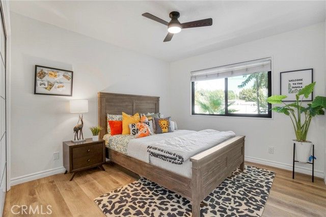 8400 Chimineas Avenue, Northridge (los Angeles), CA 91325