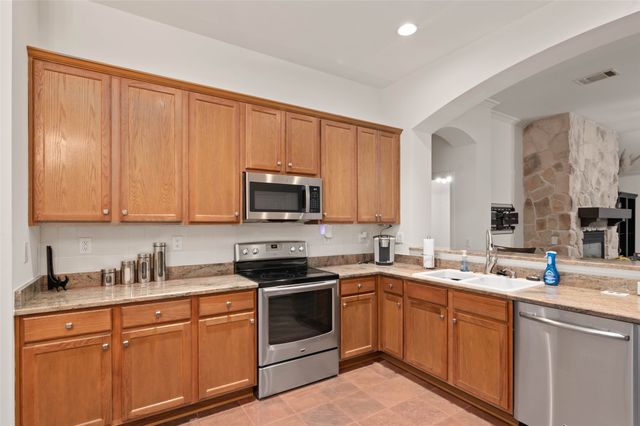 10108 Serene Court, Denton, TX 76207